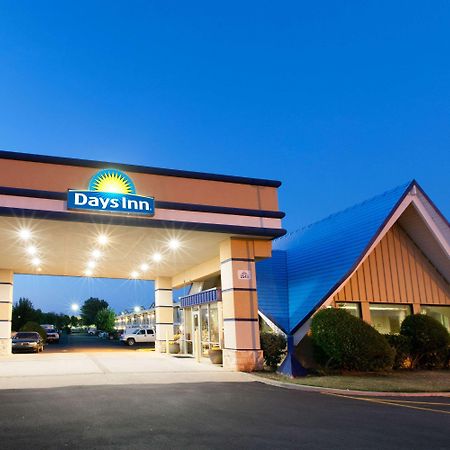 Days Inn By Wyndham Norman Exterior foto